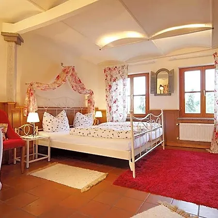 Sankt Annagut 2*